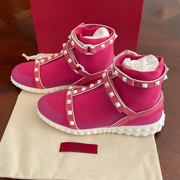 Valentino Garavani Rockstud High-top Sneakers In Pink - Picture 6 of 10